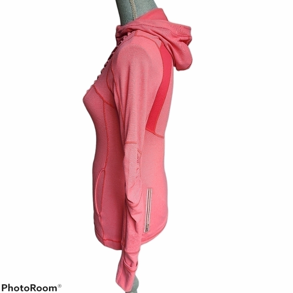 Lululemon Run Resolution 1/2 Zip Jacket - Picture 5 of 11